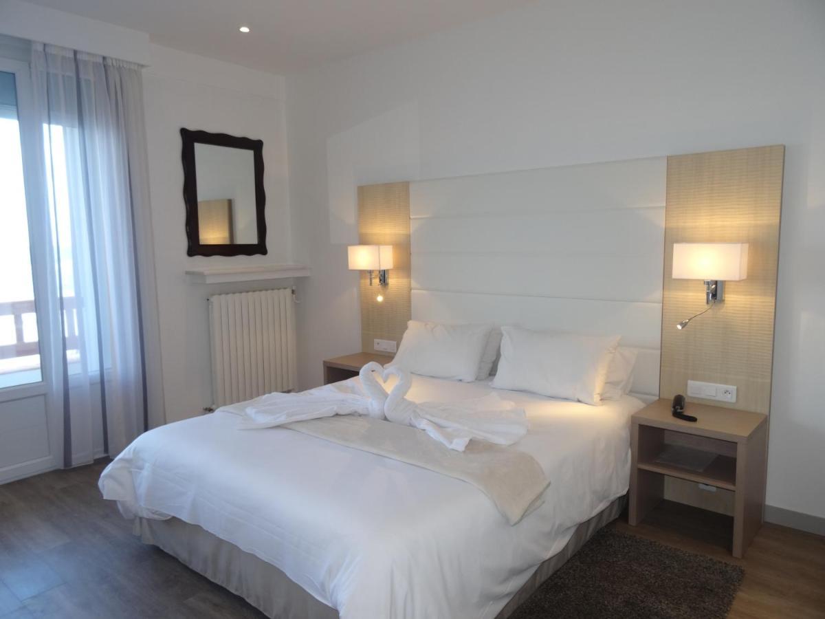 Hotel Uhainak Hendaye Esterno foto