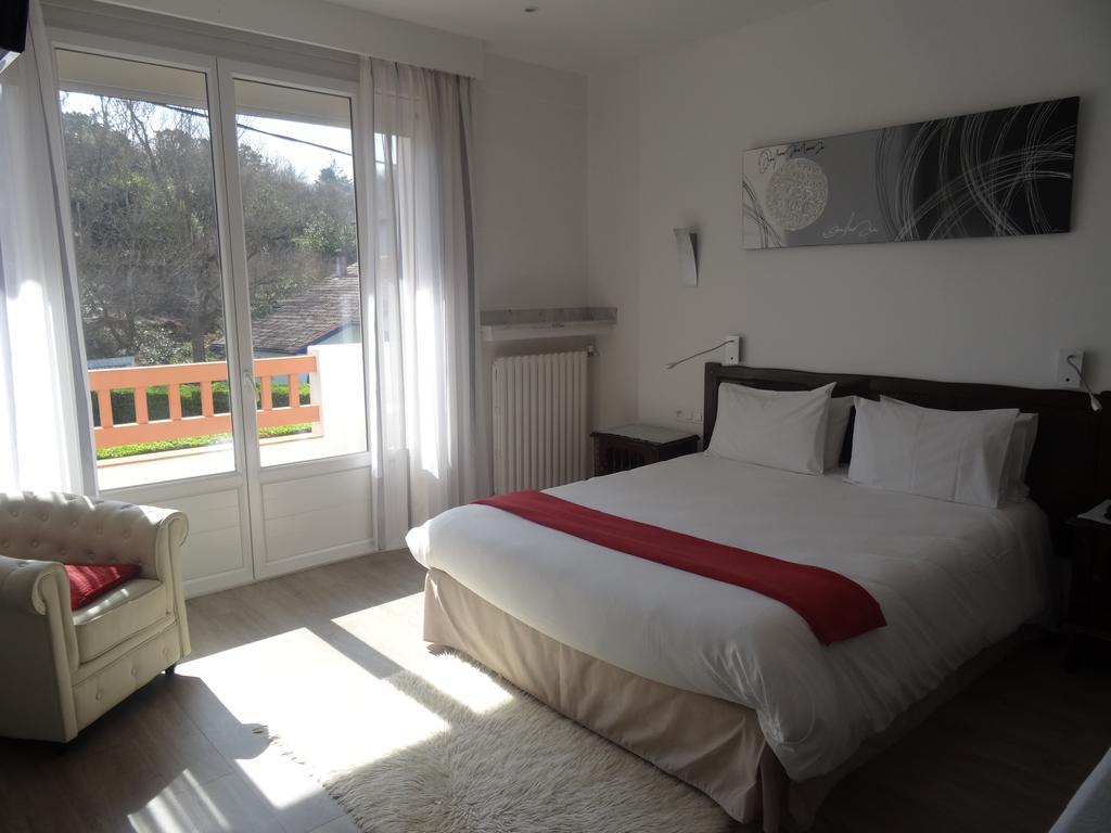 Hotel Uhainak Hendaye Esterno foto