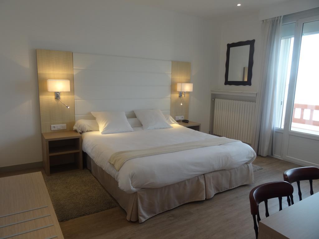 Hotel Uhainak Hendaye Esterno foto