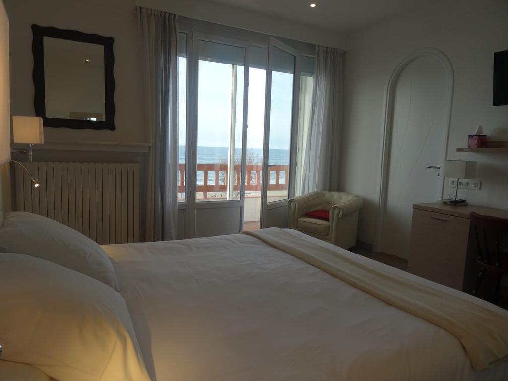 Hotel Uhainak Hendaye Esterno foto