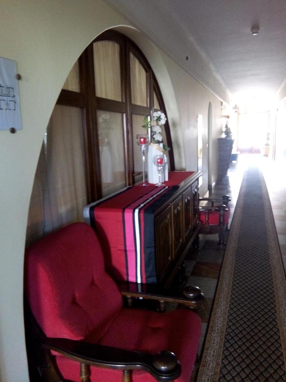 Hotel Uhainak Hendaye Esterno foto